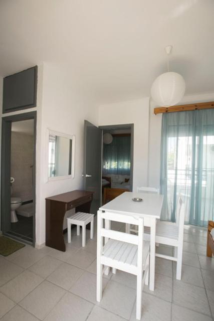 Antonia Rooms Скала-Фуркас Экстерьер фото